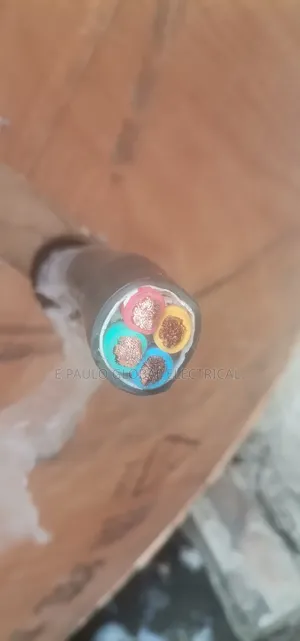 Photo - 35mm 4core Industrial Flexible Cable