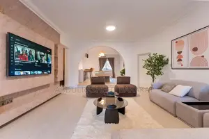 Luxury Two/Three Waterfront Apartment