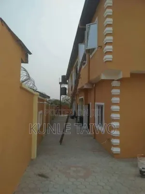 Four Units of a R$P Four Units of Two Bedroom Each