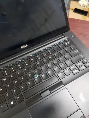 Laptop Dell Latitude 7480 8GB Intel Core I5 SSD 256GB
