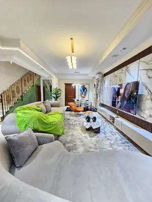 Luxury Four Bedroom Apartment