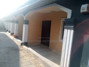 Furnished 1bdrm Block of Flats in Aduramigba Area, Osogbo for rent