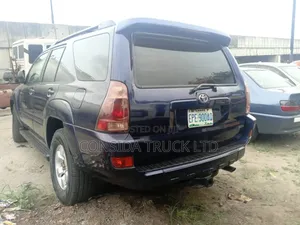 Toyota 4-Runner 2005 Blue