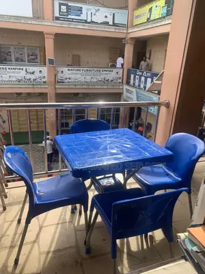 Plastic Table and Chair Restaurant Set
