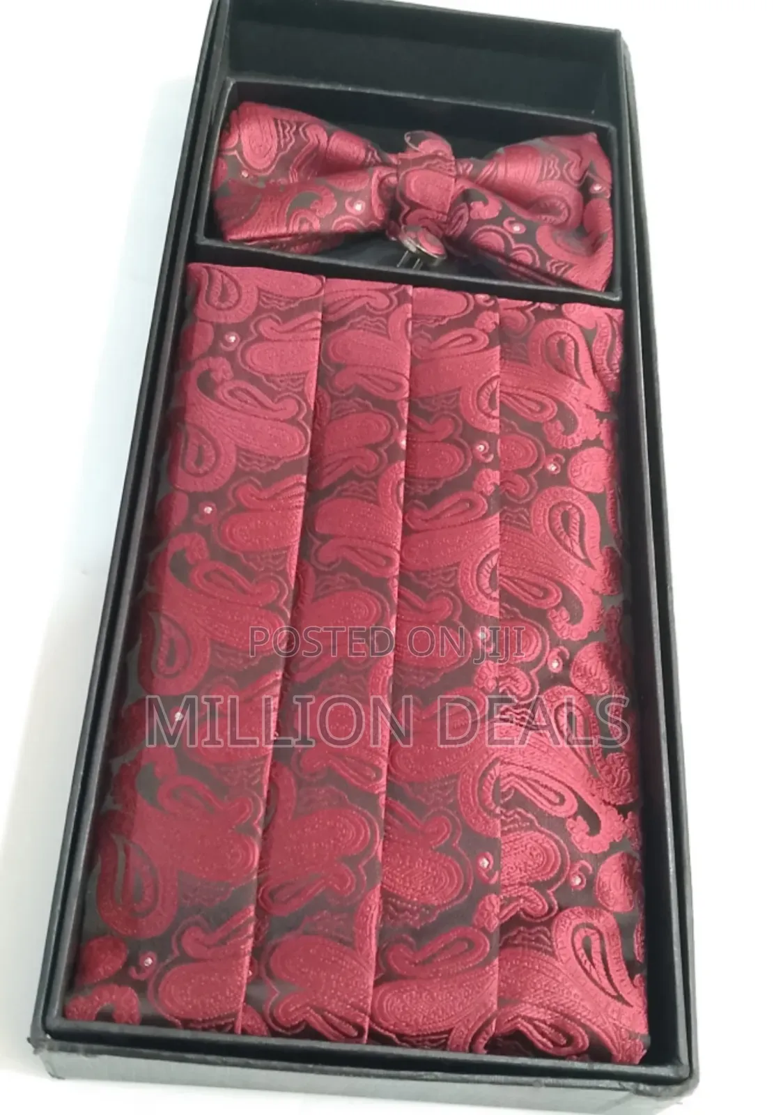 3 in 1 Cummerbund Set With Bow Tie