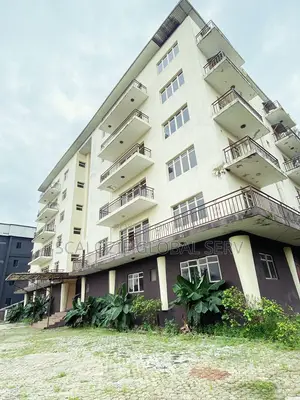 3bdrm Block of Flats in Gra Port Harcourt for sale