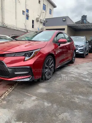 Toyota Corolla SE 2021 Red