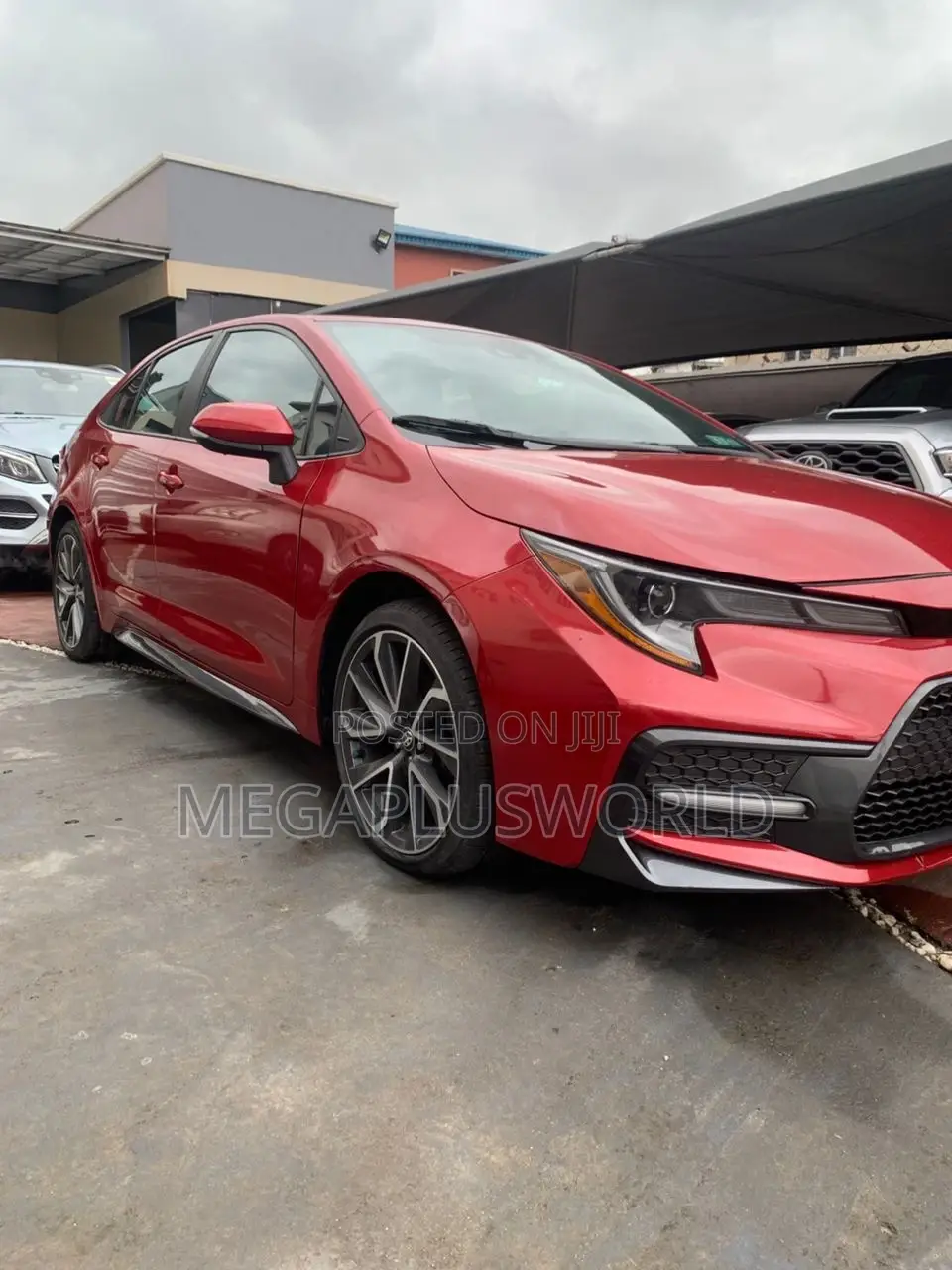 Toyota Corolla SE 2021 Red