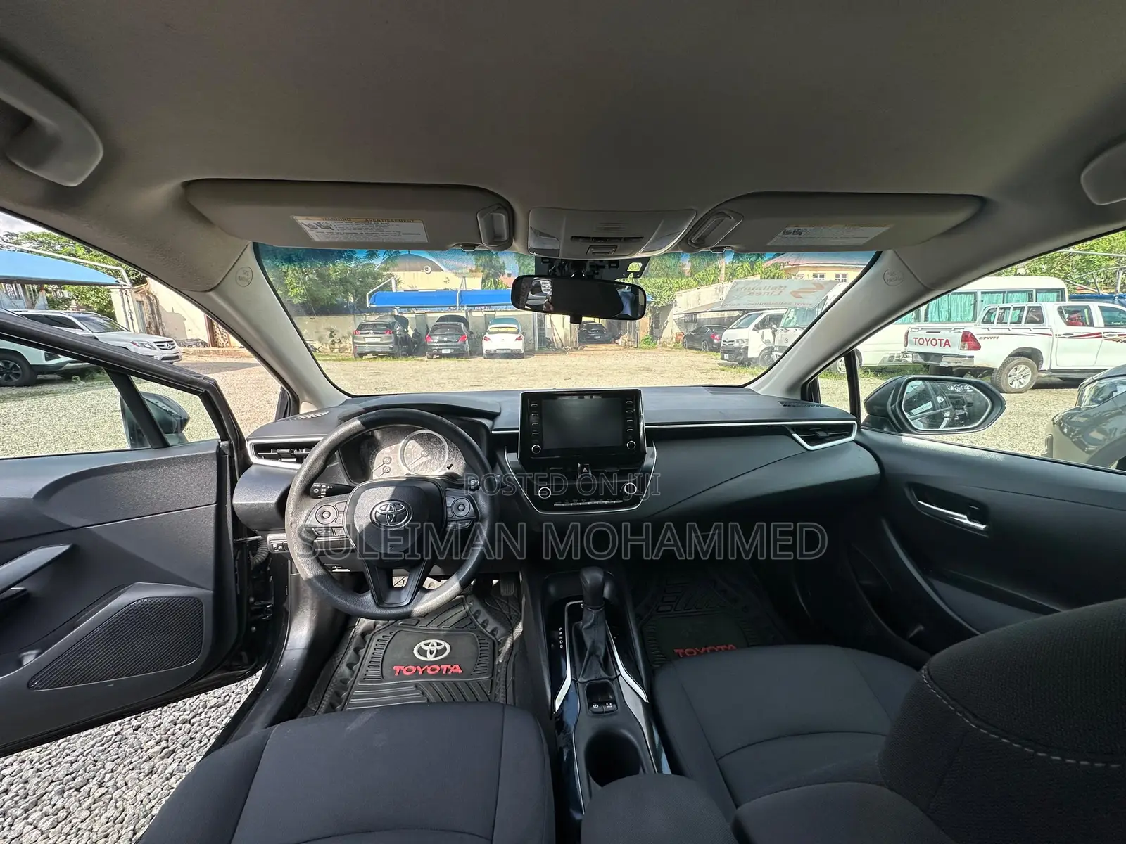 Toyota Corolla LE 2020 Black