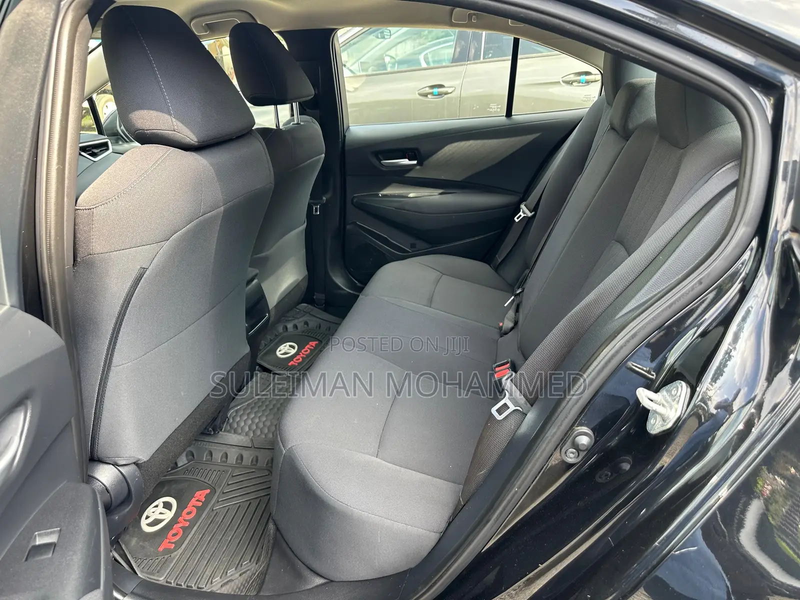 Toyota Corolla LE 2020 Black