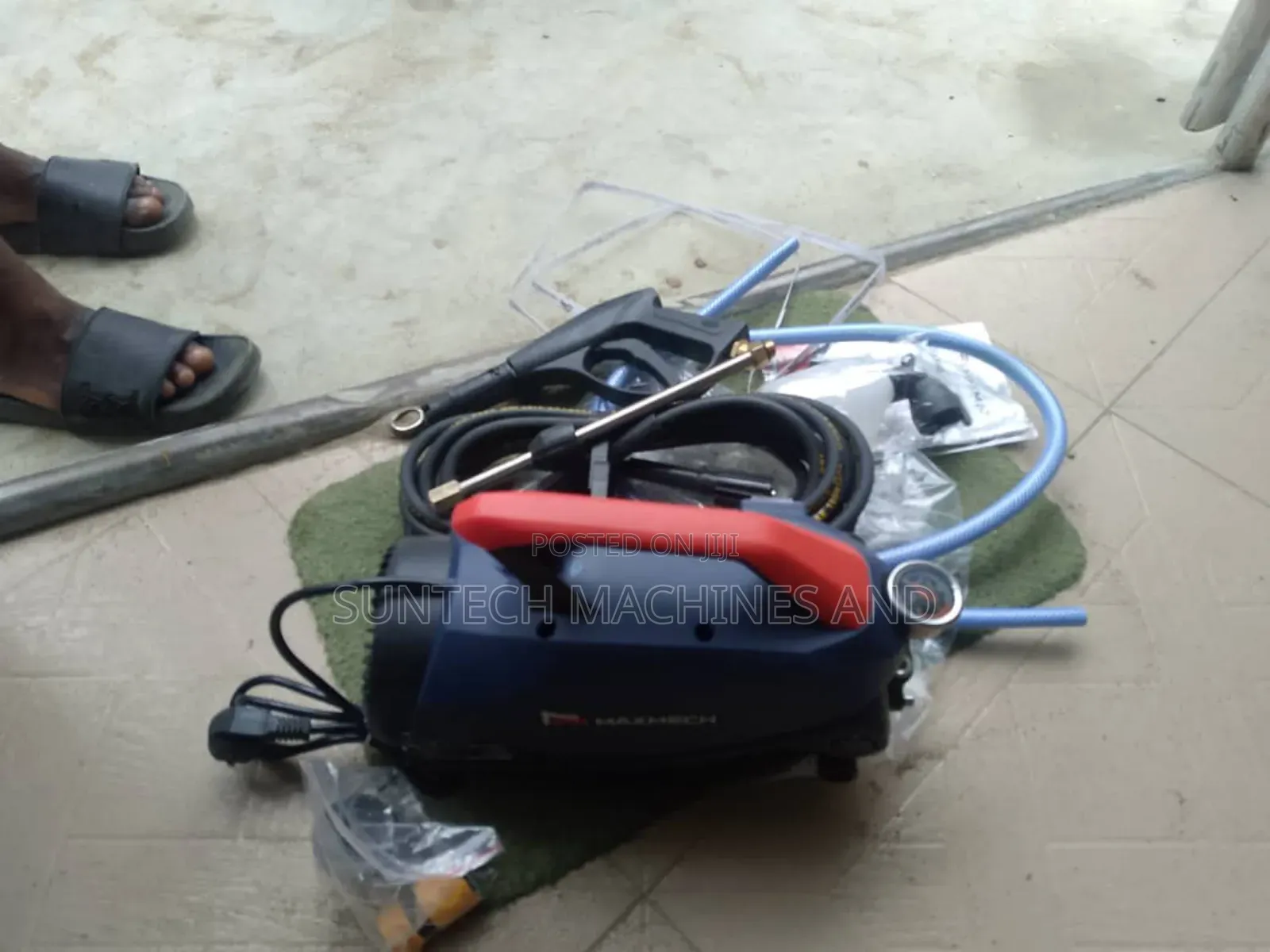 Portable Electronic High Pressure Washer