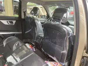 Mercedes-Benz GLK-Class 350 4MATIC 2010 Gold