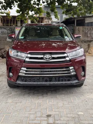 Photo - Toyota Highlander XLE V6 4x4 (3.5L 6cyl 6A) 2016 Beige