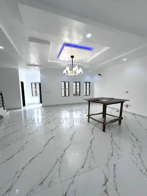 4bdrm Duplex in An Estate, Gwarinpa for rent