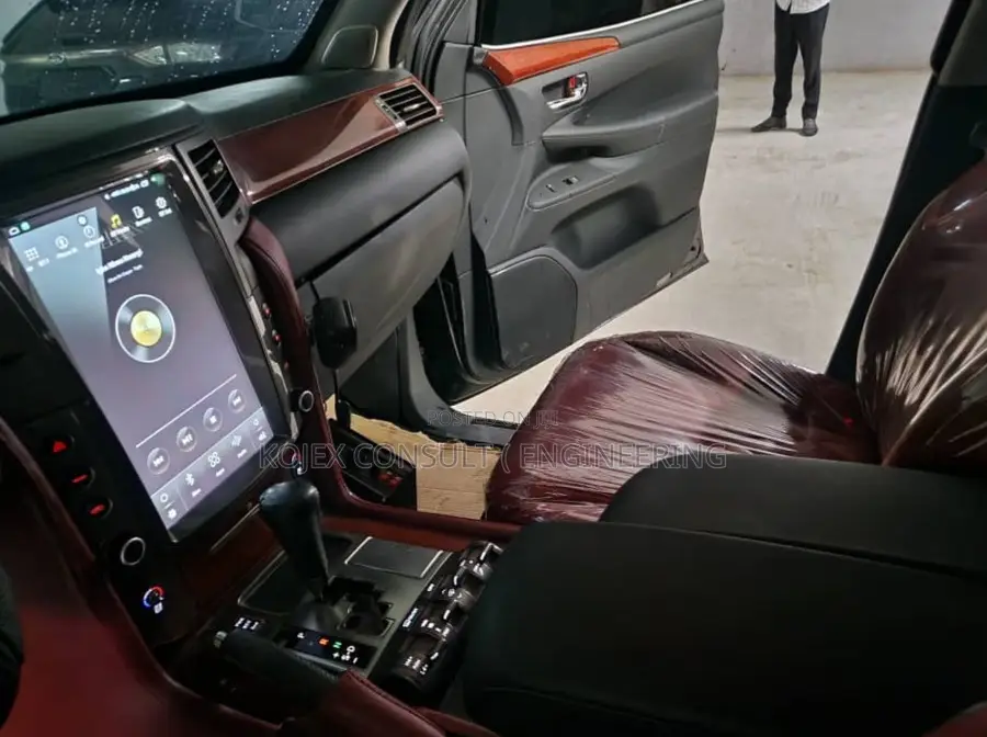 Lexus LX 570 AWD 2014 Black