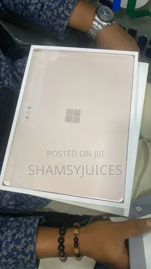New Laptop Microsoft Surface Go 3 8GB Intel Core I5 SSD 256GB