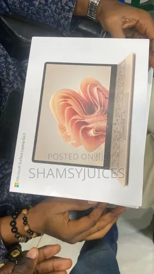 New Laptop Microsoft Surface Go 3 8GB Intel Core I5 SSD 256GB