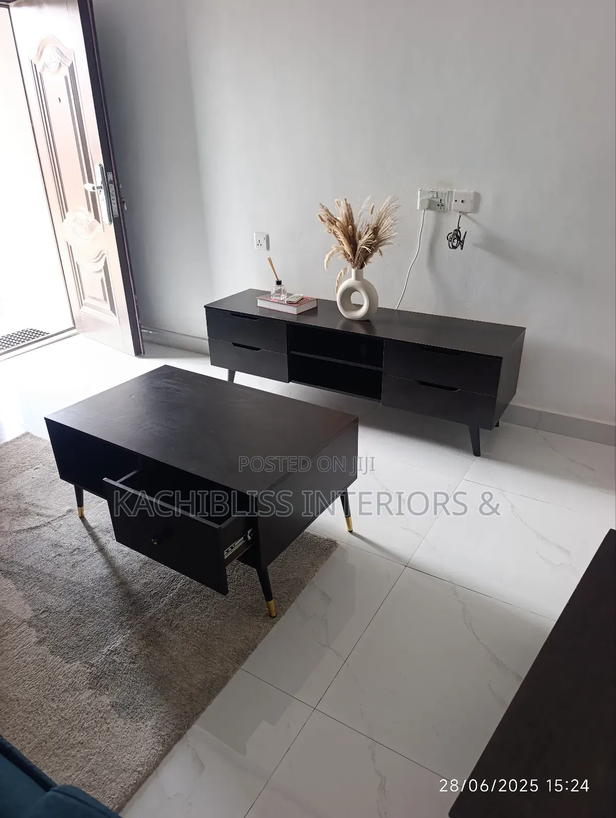 Exclusive HDF Tv Stand and Center Table