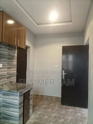 Photo - 2bdrm Apartment in Shelter Extension, for rent