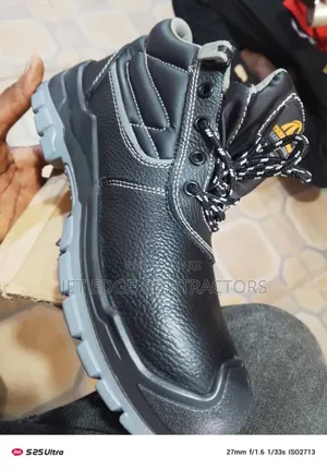 Tiger Master Safety Boot