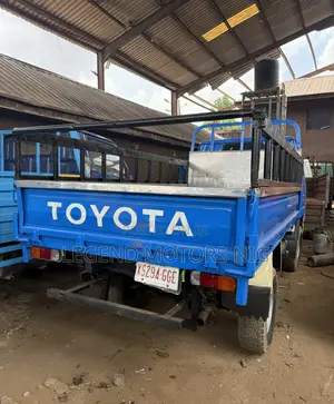 Toyota Dyna 150 New Model 2002 Model Registered