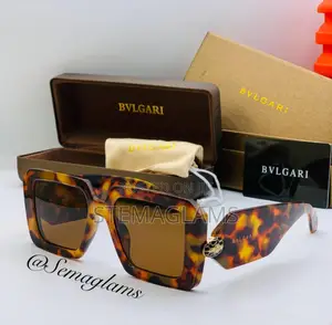 Photo - Bvlgari Oversized Geometric Frame Glasses