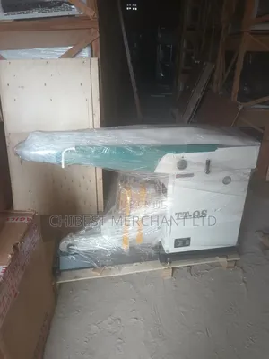 Industrial Finishing Ironing Table With Inbuilt Boiler