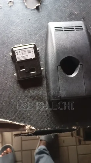 Ch-R Camera and Cover 2018