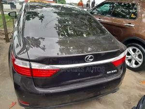 Lexus ES 350 FWD 2015 Brown