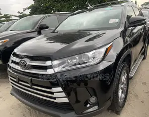 Toyota Highlander 2016 Black