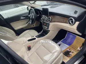 Mercedes-Benz GLA-Class 2017 Black