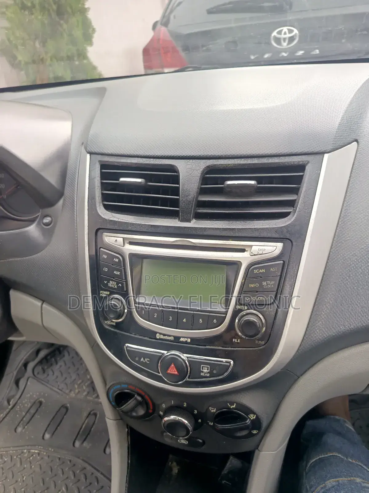 Hyundai Accent Android Screen (2011/2016) Model With GPS Map