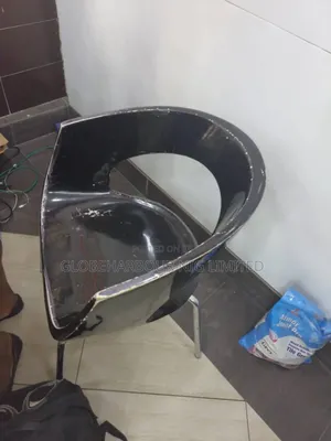Exquisite Visitor Chair