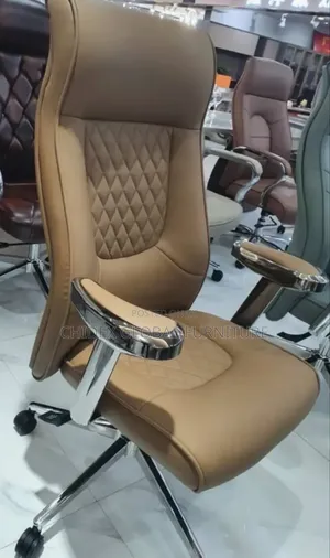 Executive Swivel Office Chair