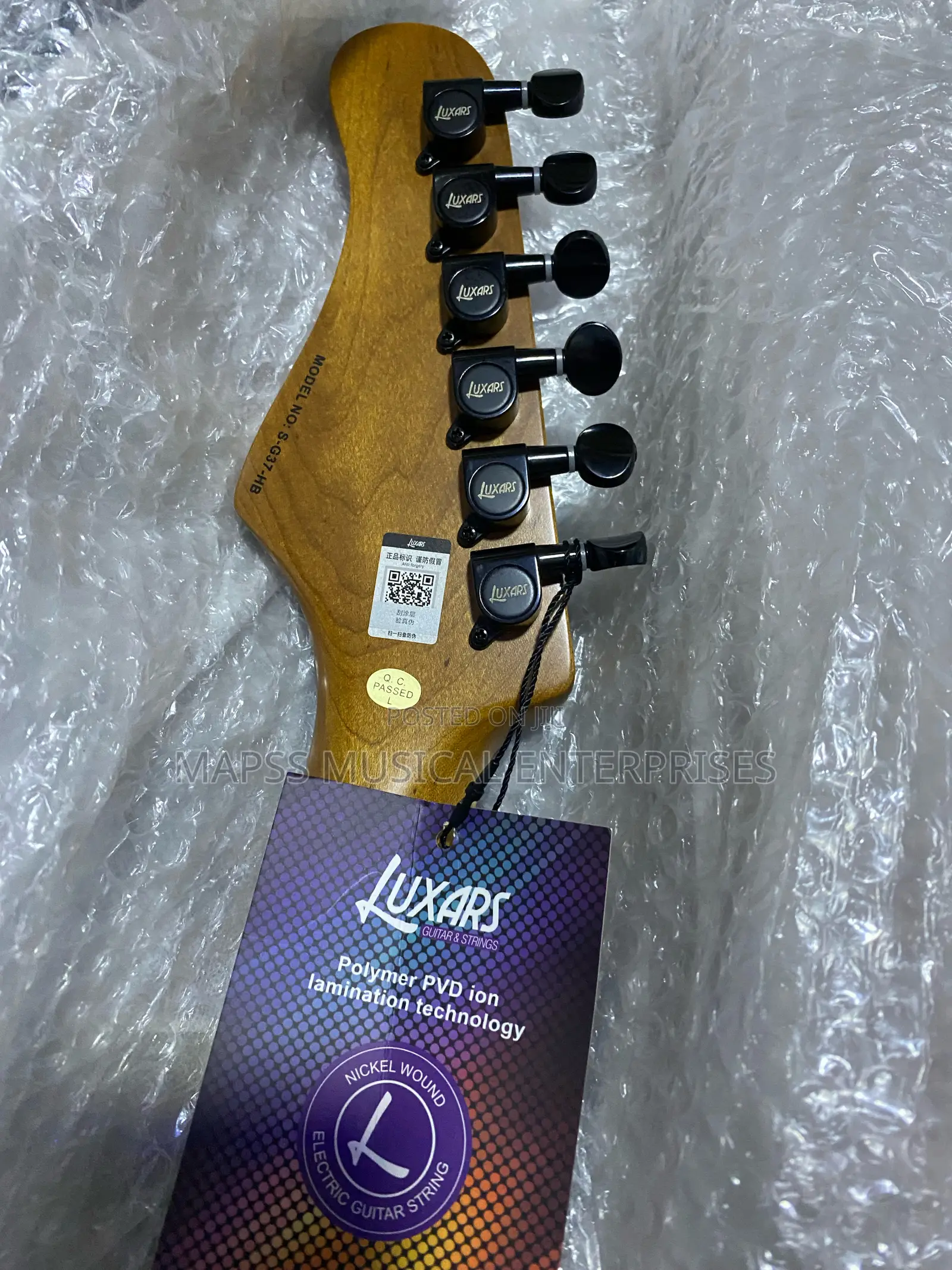 S-G37 Electric Guitar Luxars