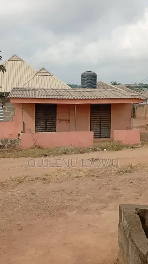 Photo - Furnished 3bdrm Bungalow in Ifo for sale