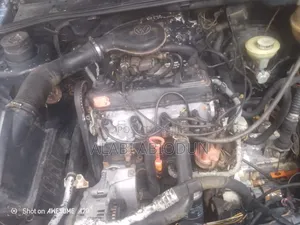 Volkswagen Golf 1999 Blue