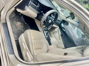 Toyota Camry 2011 Gold