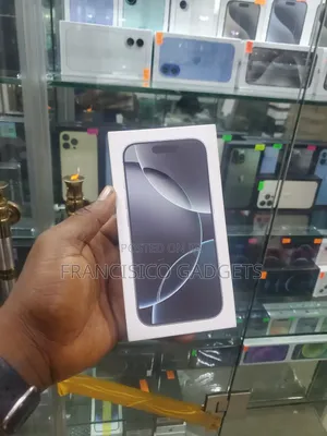 New Apple iPhone 16 Pro 128 GB White