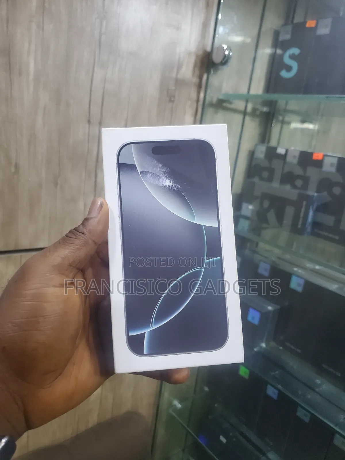 New Apple iPhone 16 Pro 128 GB White