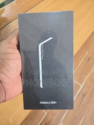 New Samsung Galaxy S25+ 256 GB Green
