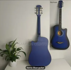 Photo - Acoustic Guitar Suitable for Beginners and Adults