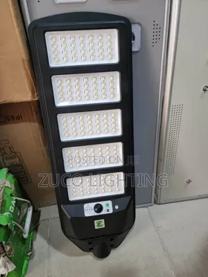 Photo - 3000 Watts Solar Street Light