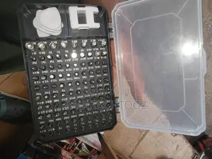 Watch and Phone Maker Screwdriver Set