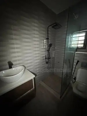 3bdrm Block of Flats in Mabushi for rent
