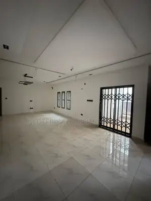 3bdrm Block of Flats in Mabushi for rent