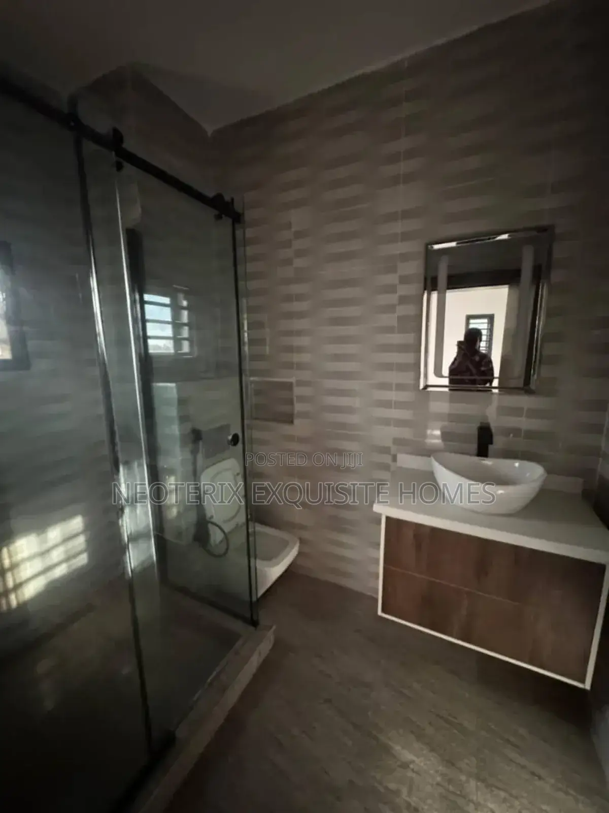 3bdrm Block of Flats in Mabushi for rent