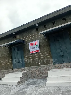 Photo - Shop for Rent in Hopevile Estate After LBS Ajah Lekki