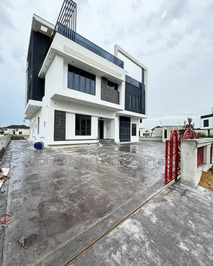 Photo - 5bdrm Mansion in Lekki for sale