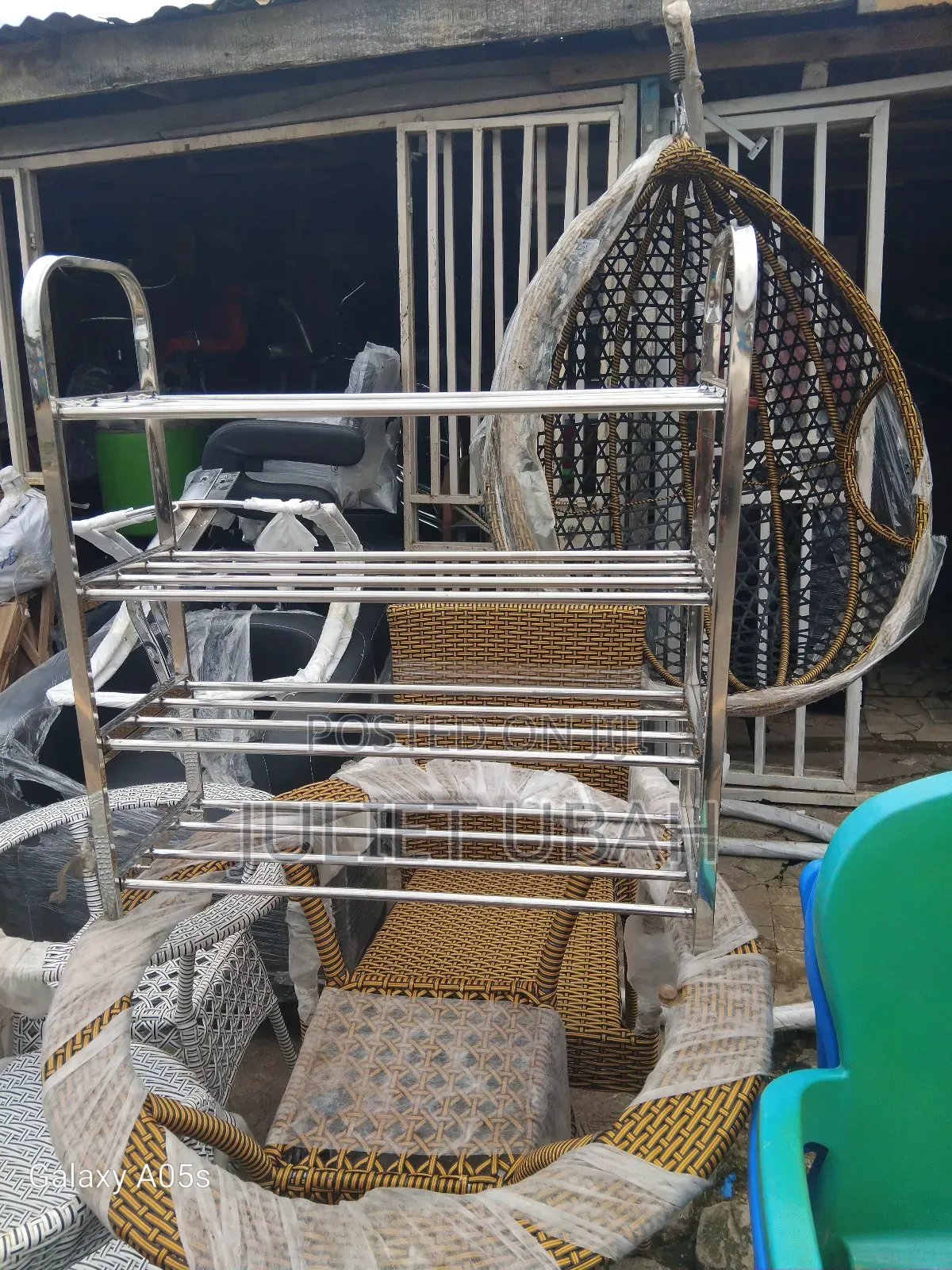 Shoe Rack Four Steps